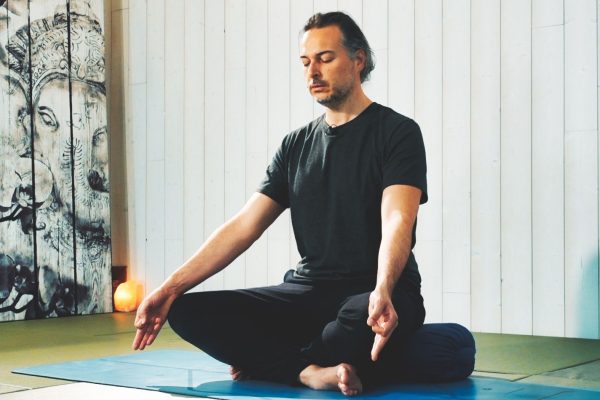 Meditación Trascendental Maha Shakti Chalnee Indra Mudra