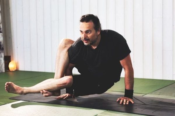 Vinyasa; Yang en el Yin