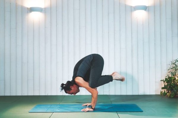 Yoga para la movilidad en 10 minutos